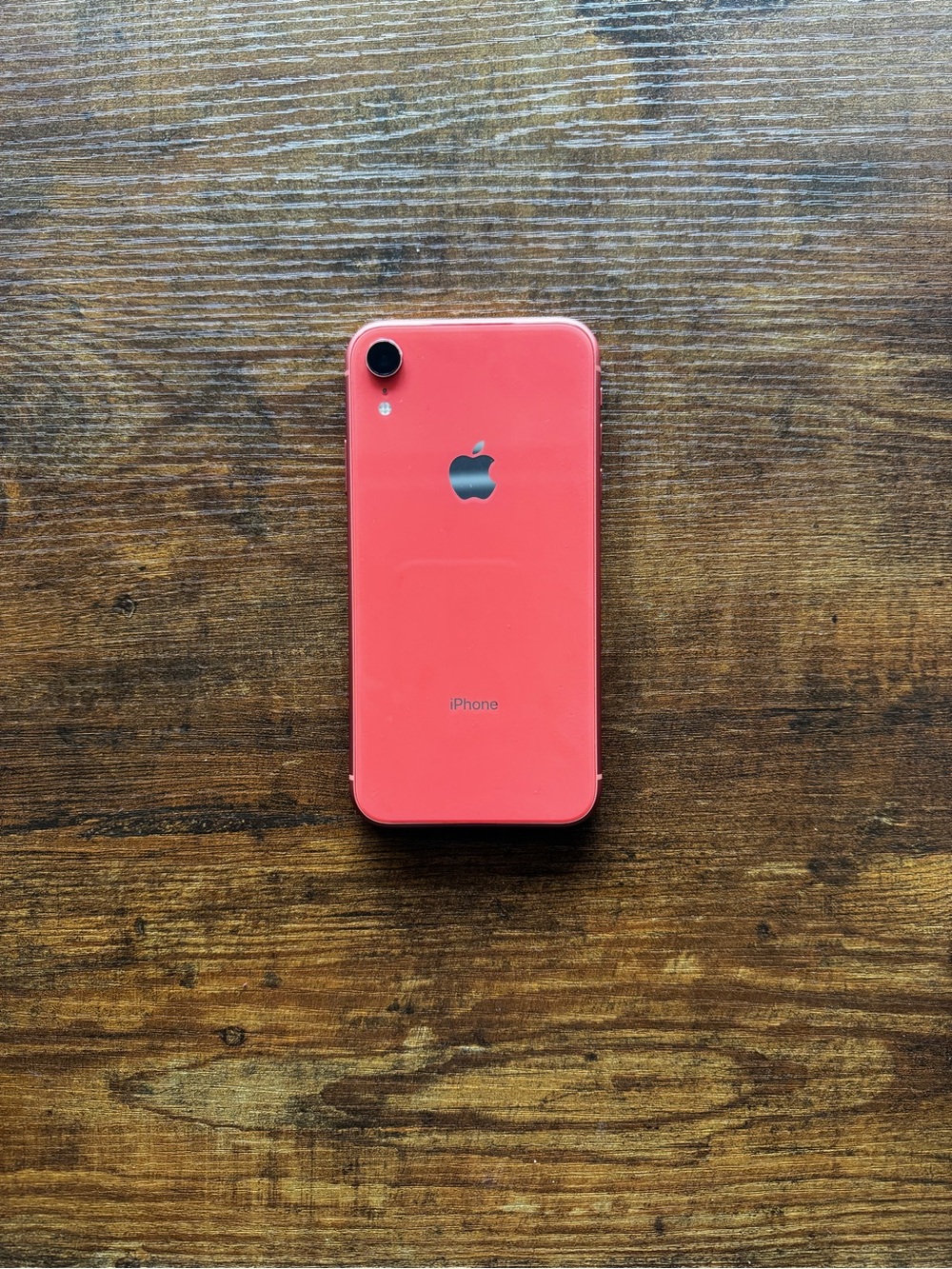Apple iPhone XR Coral - Single Camera